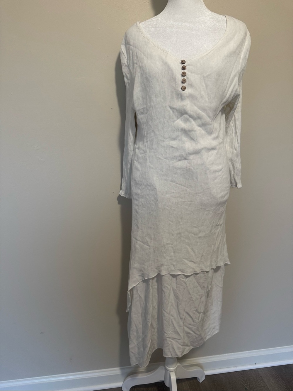 R. Vivimos White Boho Layered High-Low Long Sleeve Dress - Picture 2 of 7